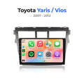 Autoradio CarPlay 9 pouces pour Toyota Yaris et Vios 2007-2012, vu de face avec sa façade d'adaptation grise et son écran allumé sur l'accueil CarPlay en français
